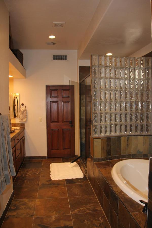 Your Home Away From Home Tucson Exterior foto